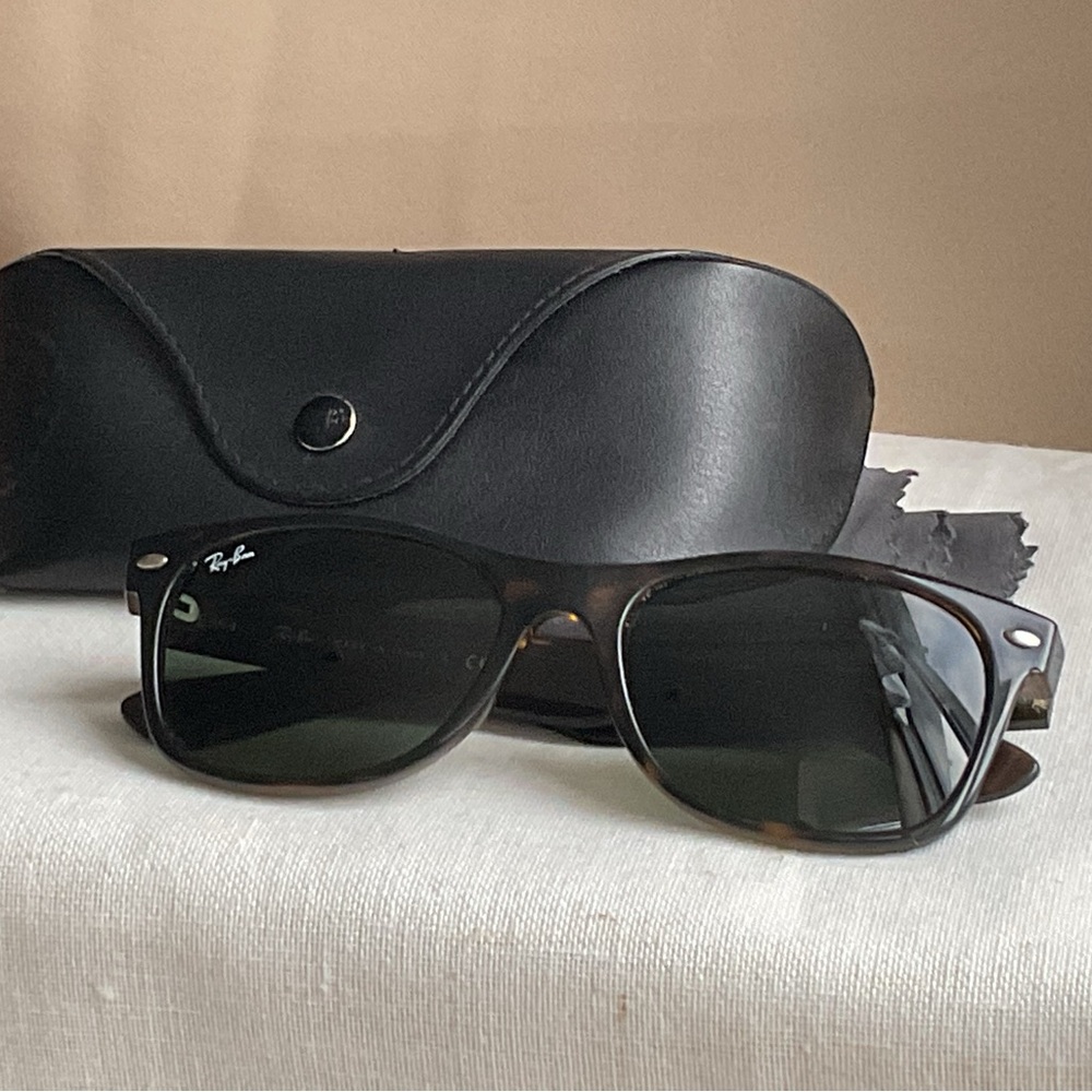 Ray Ban “New Wayfarer” Sunglasses